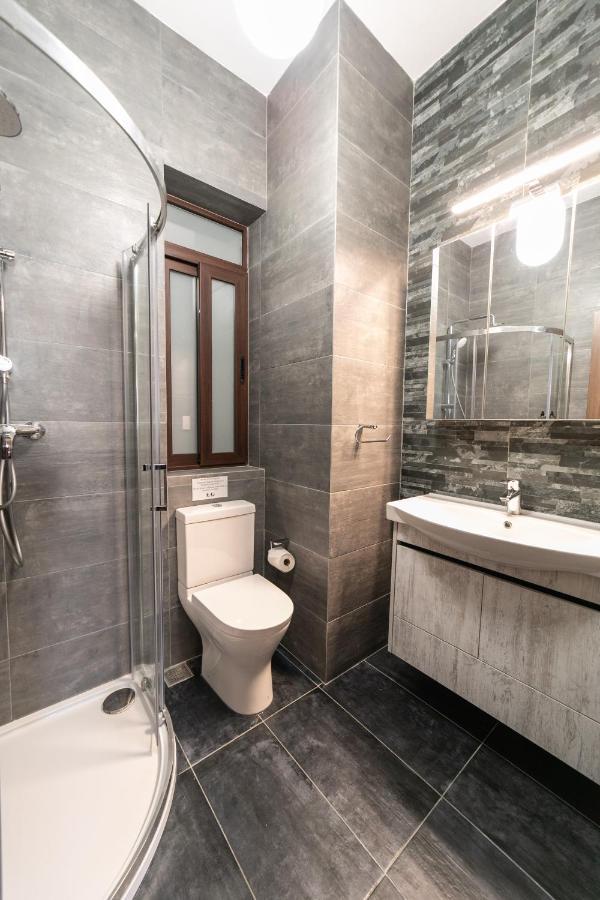 49 Sunrise Lodge Għajnsielem Esterno foto