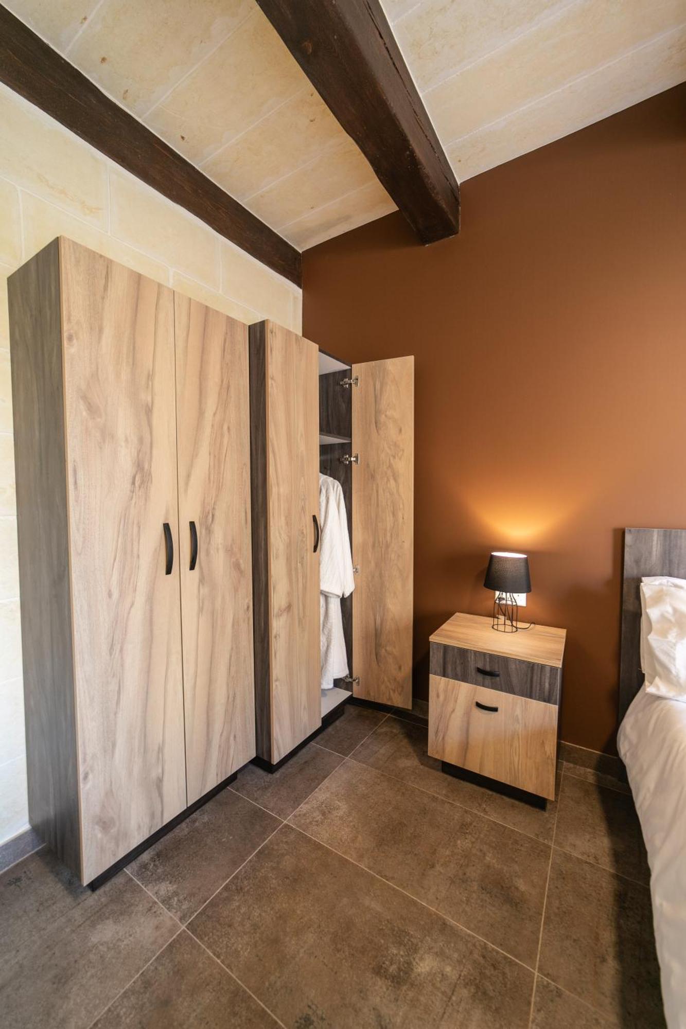 49 Sunrise Lodge Għajnsielem Esterno foto