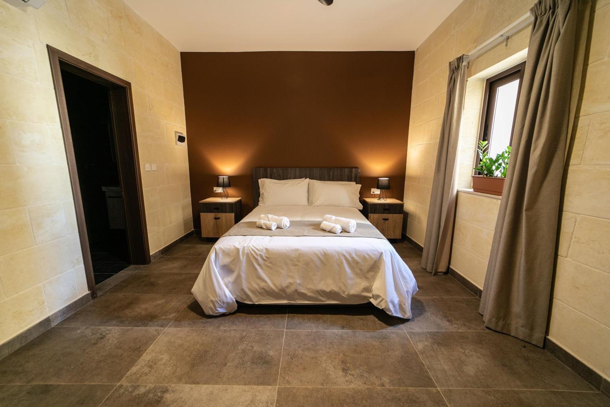 49 Sunrise Lodge Għajnsielem Esterno foto