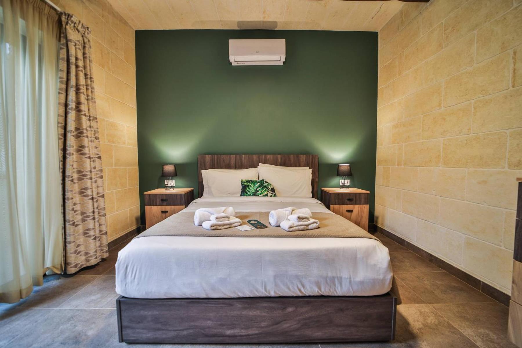 49 Sunrise Lodge Għajnsielem Esterno foto